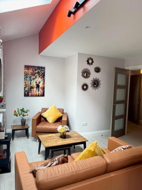 Trinity Apartments Four 1-Bedroom Apts Waterford City Centre Екстериор снимка