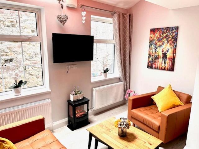 Trinity Apartments Four 1-Bedroom Apts Waterford City Centre Екстериор снимка